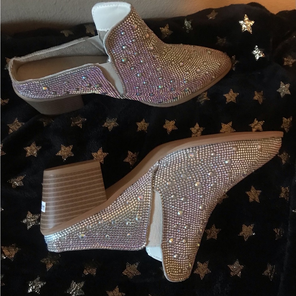 Iridescent shoes size 11